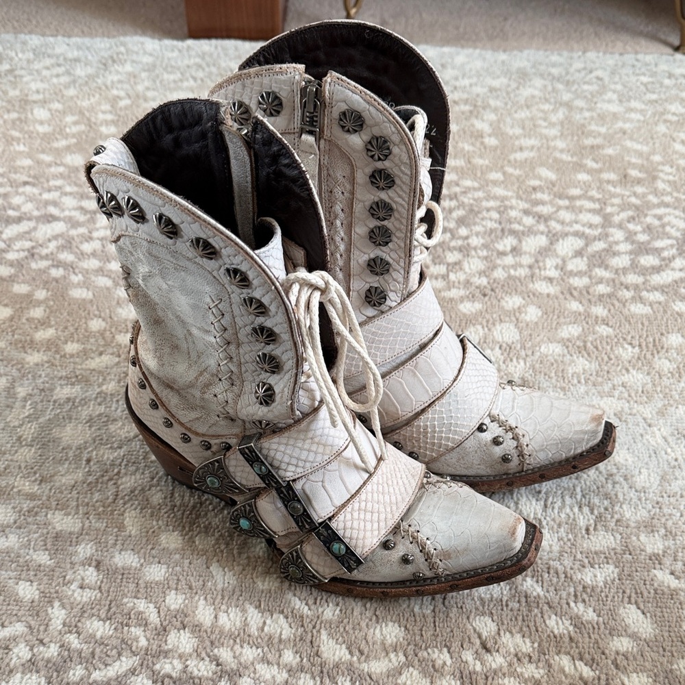 Lane Showdown Bootie